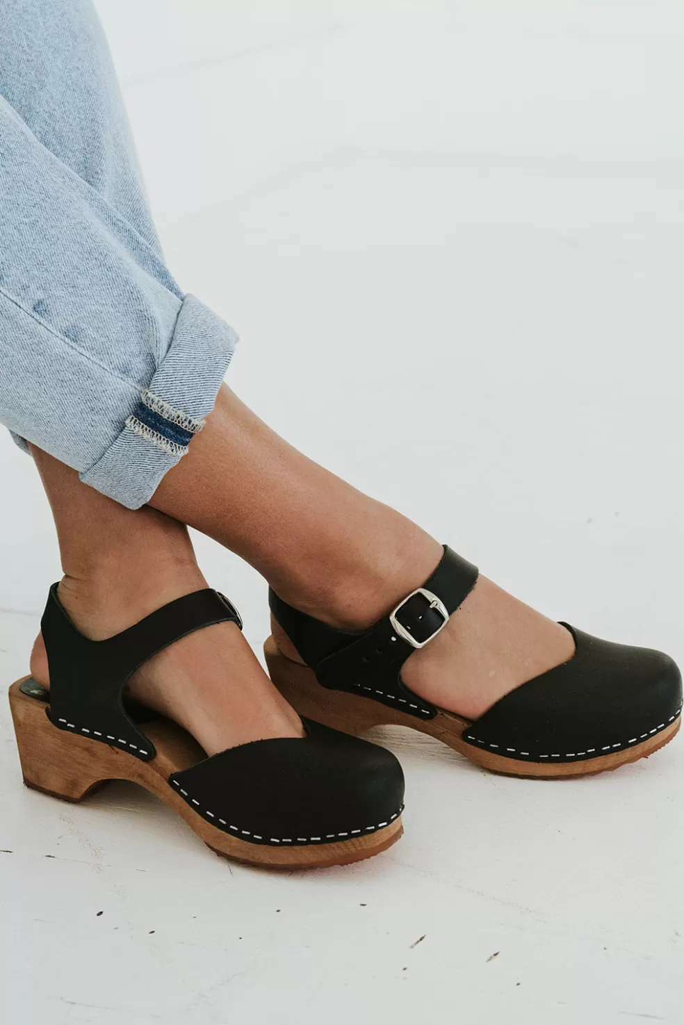 Heels | Olive Ave Mia Sofia Clog-Black