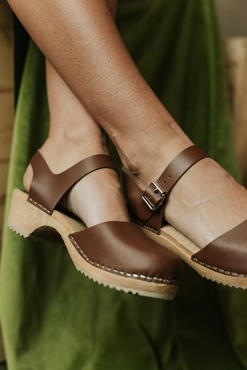 Heels | Olive Ave Mia Sofia Clog-Brown